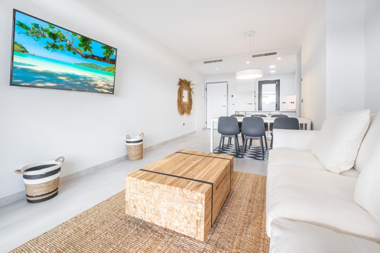בנידורם Sunset Waves Deluxe Apartments Poniente Beach Resort מראה חיצוני תמונה