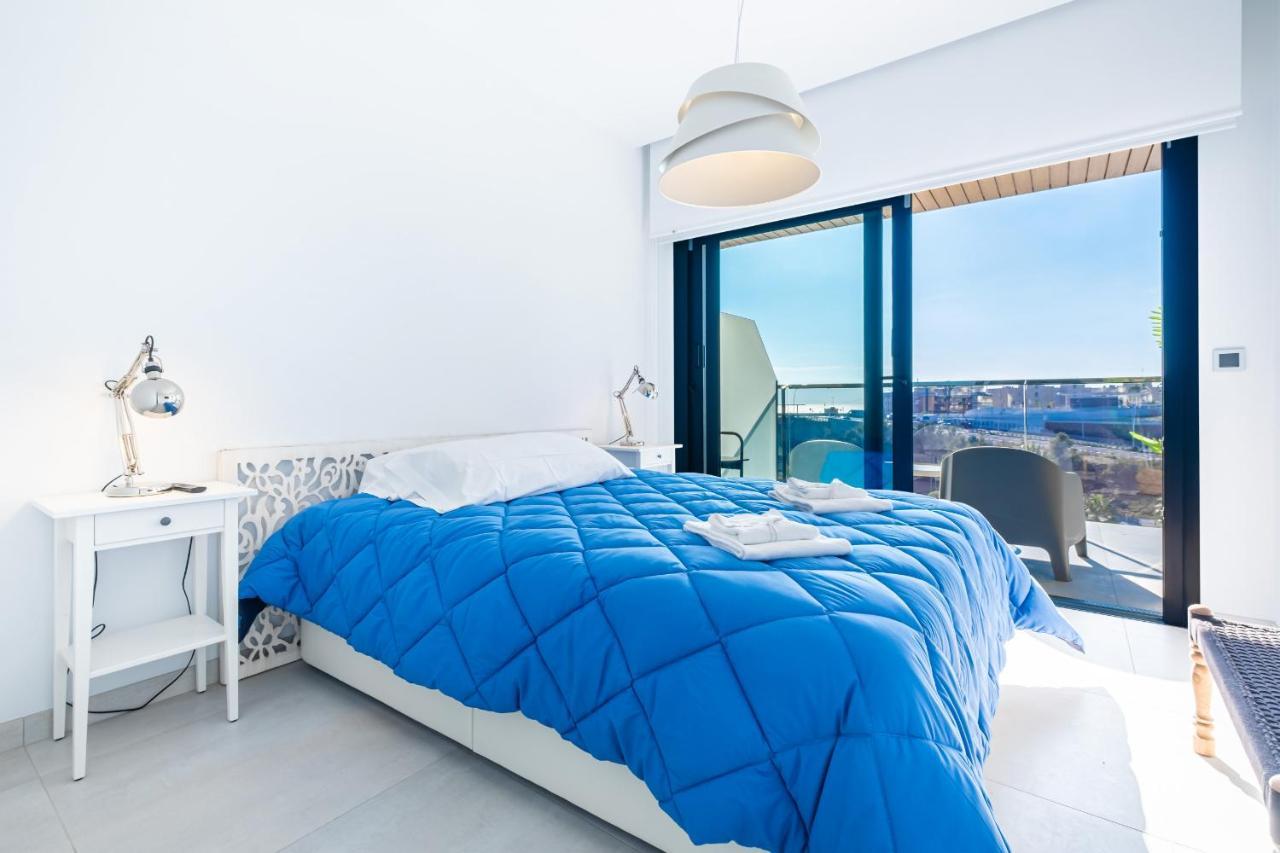 בנידורם Sunset Waves Deluxe Apartments Poniente Beach Resort מראה חיצוני תמונה