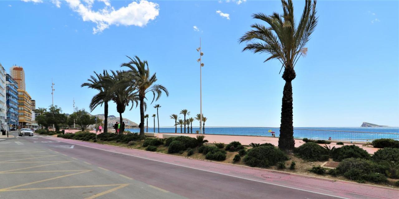 בנידורם Sunset Waves Deluxe Apartments Poniente Beach Resort מראה חיצוני תמונה