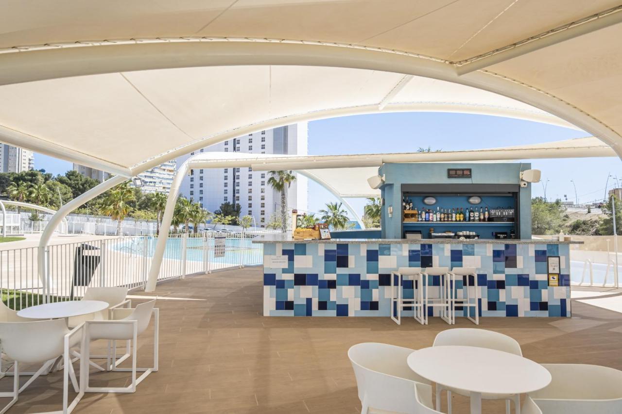 בנידורם Sunset Waves Deluxe Apartments Poniente Beach Resort מראה חיצוני תמונה