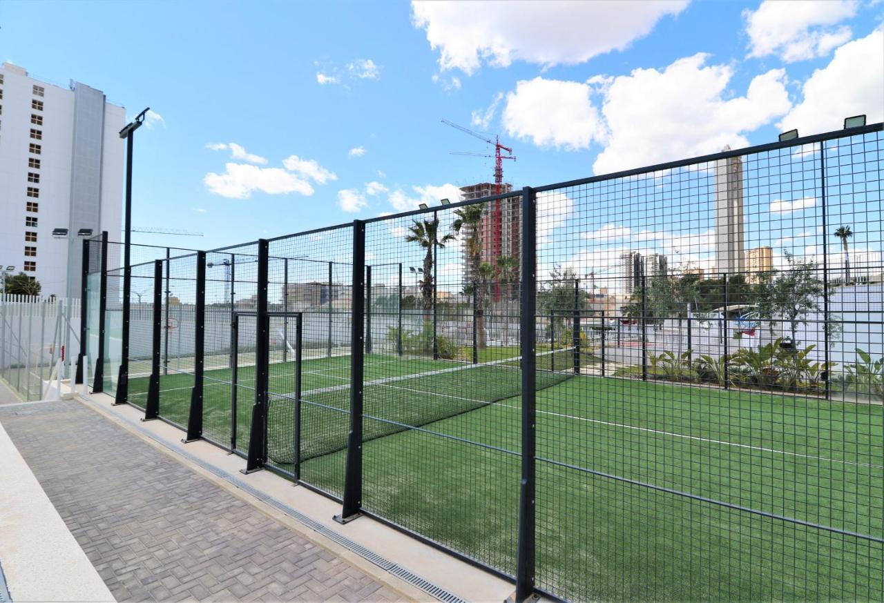 בנידורם Sunset Waves Deluxe Apartments Poniente Beach Resort מראה חיצוני תמונה